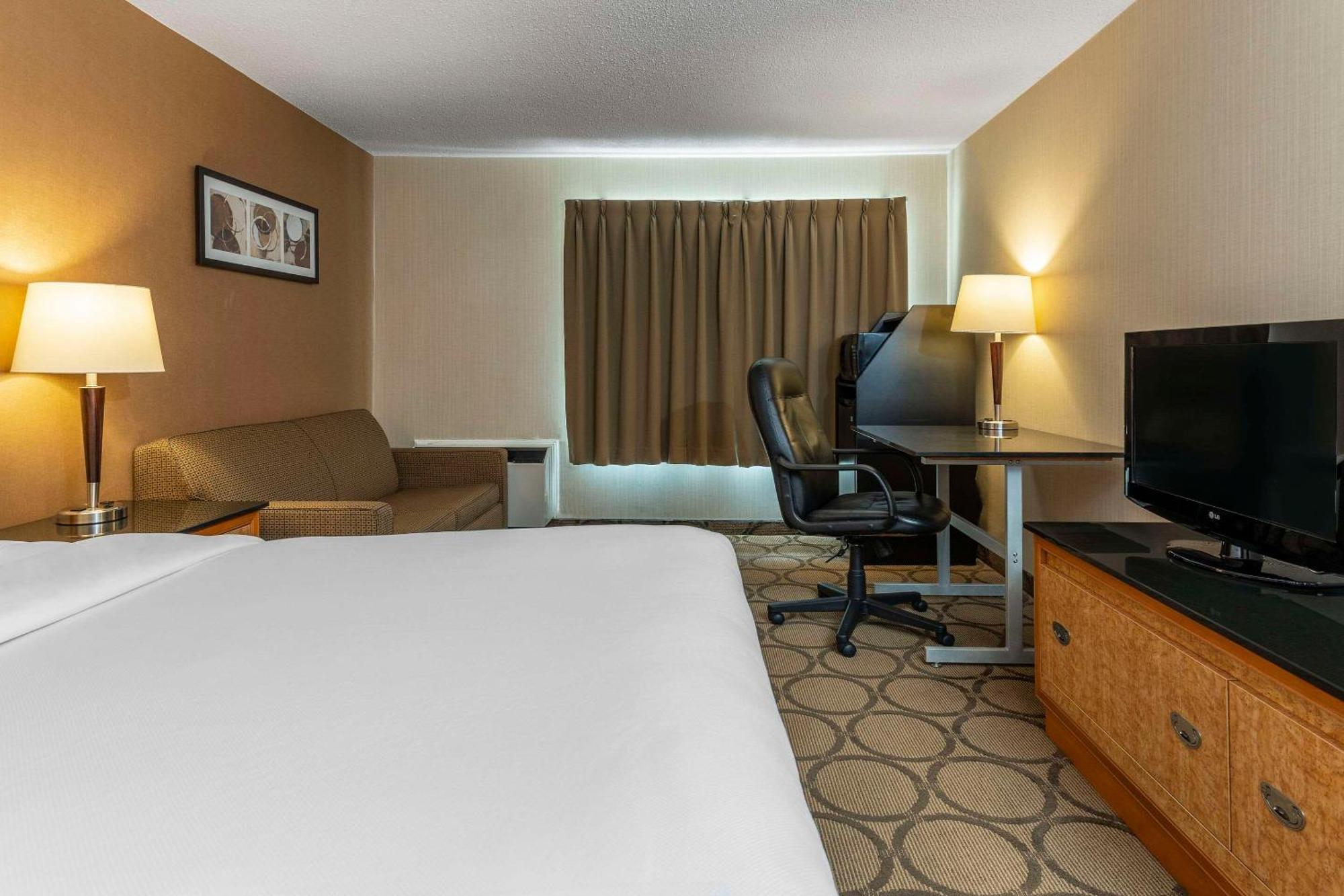 Comfort Inn Thetford Mines Buitenkant foto