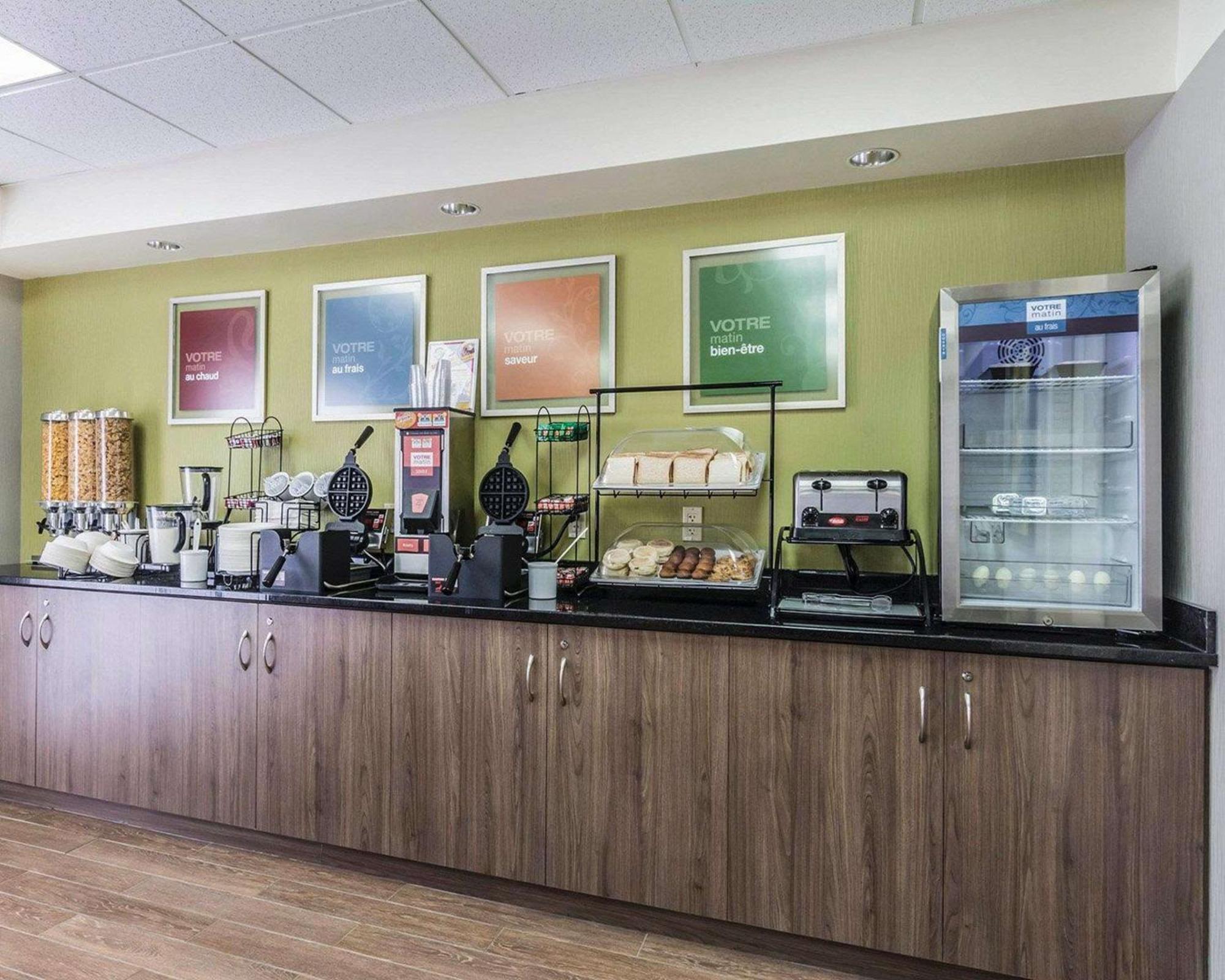 Comfort Inn Thetford Mines Buitenkant foto